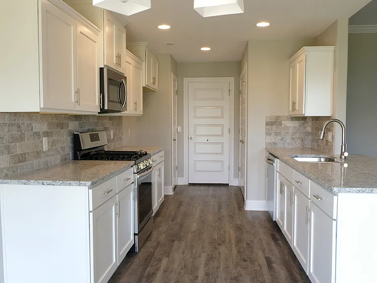 474 N Yona Ln — Photo 12