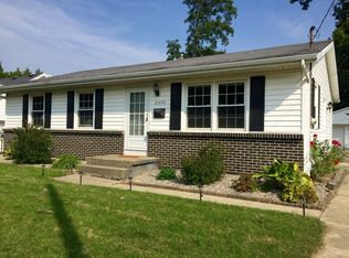 2230 Oregon Ave SW, Wyoming, MI 49519