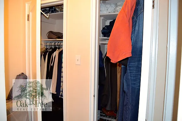 Rented by Oak Tree LLC | media 12