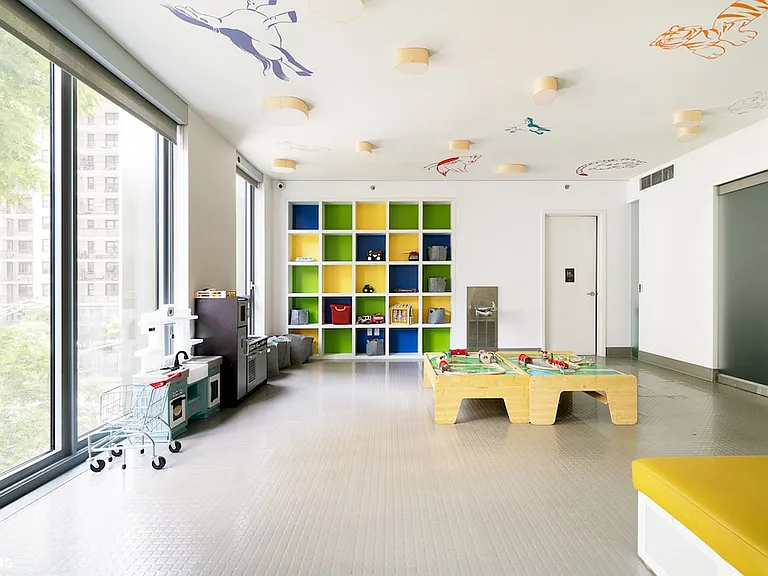 360 E 89th St #5C — Photo 9
