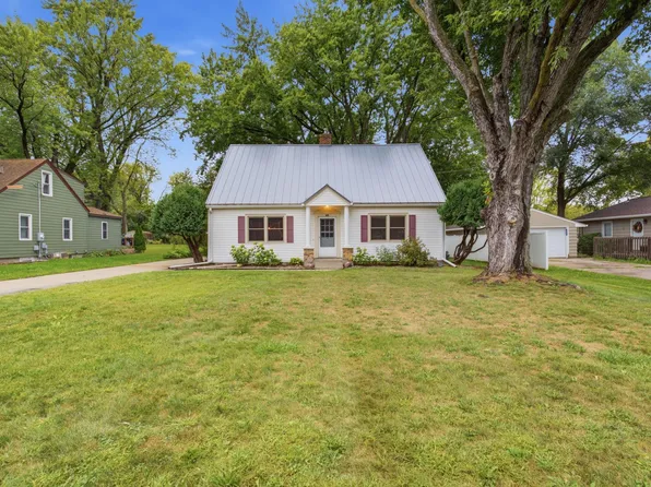751 3rd St N, Dassel, MN 55325