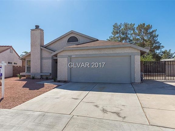 3rd image of 7227 Sawtooth Dr