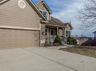 22466 Saint Francis St, Spring Hill, KS 66083