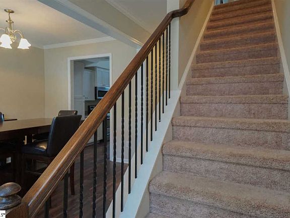 2nd image of 611 Mount Sinai Ln
