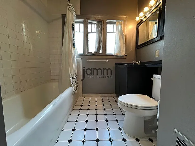 3232 Clarendon Rd — Photo 22