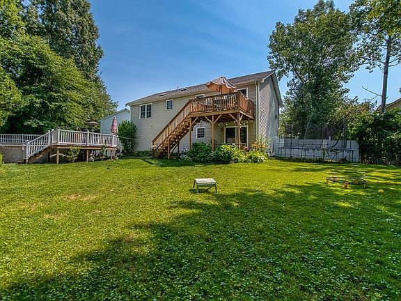 4th image of 57 McKay Ct