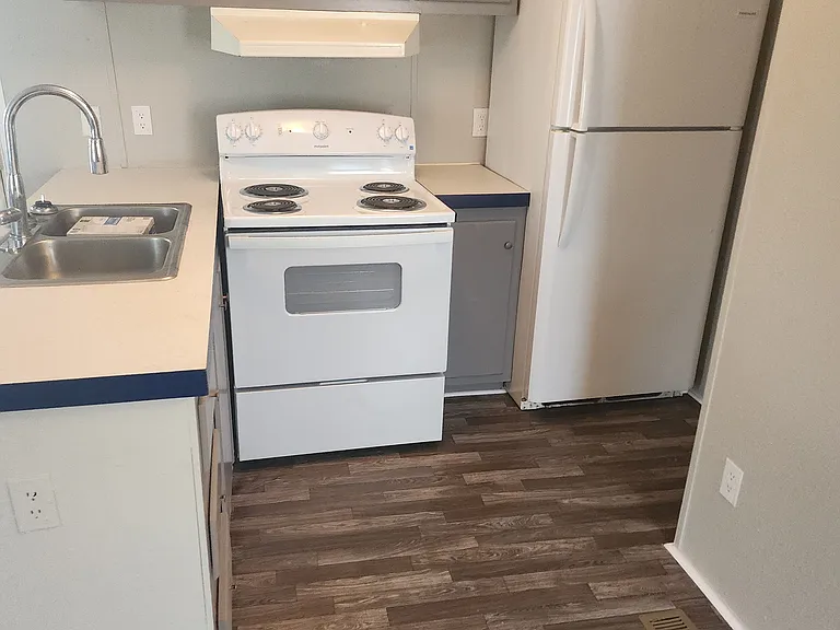 2900 N Union St #15 — Photo 1