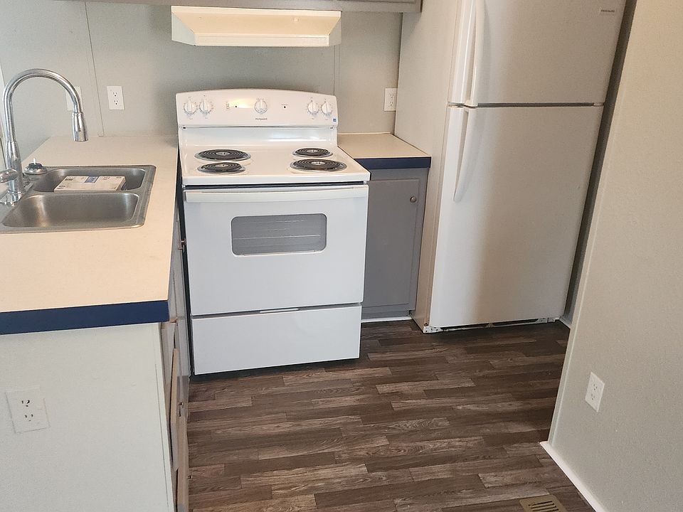 1st image of 2900 N Union St #15