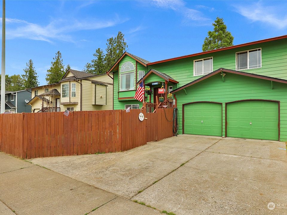 1st image of 11215 54th Drive NE