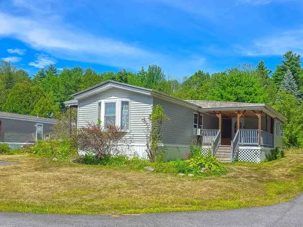 100 Elm Street #26, Boscawen, NH 03303
