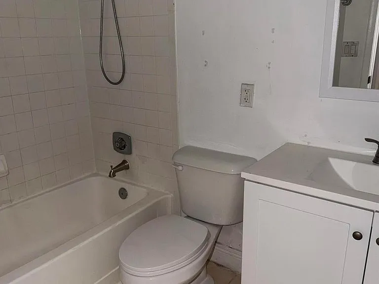 1285 SW 46th Ave #2709 — Photo 9