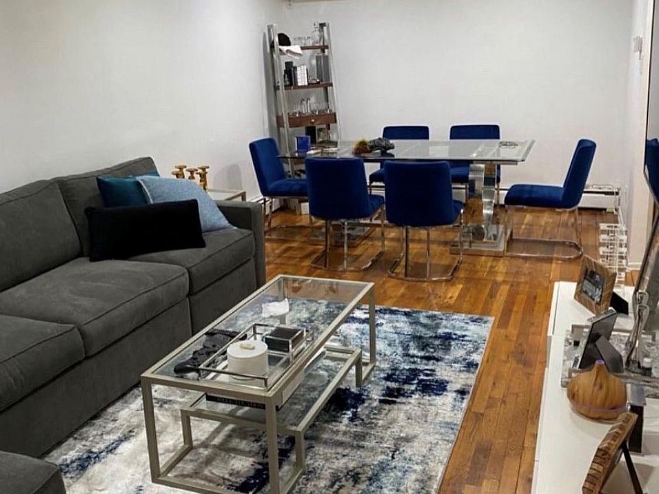 Living Room / Dining Room