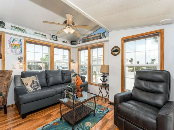 793 E Oyster Dr #Id1515047p, Pt Isabel, TX 78578