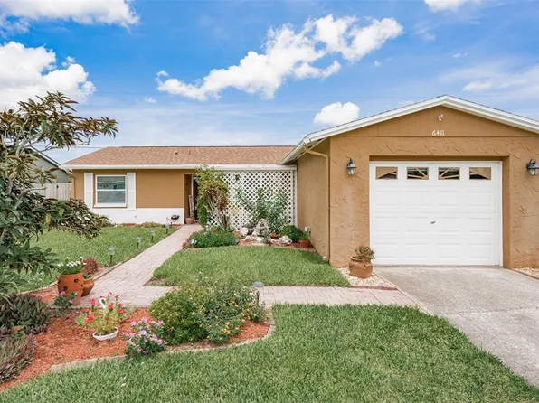 6411 Elmhurst Ct, Pinellas Park, FL 33782