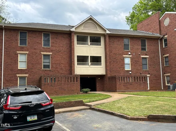 3601 Helix Ct APT 301, Raleigh, NC 27606