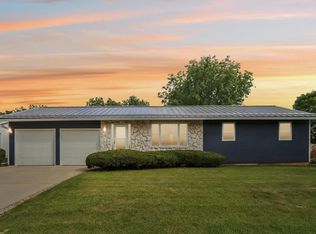 708 Willow Run St, Cottage Grove, WI 53527