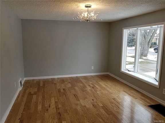 2nd image of 45 Peinkofer Dr