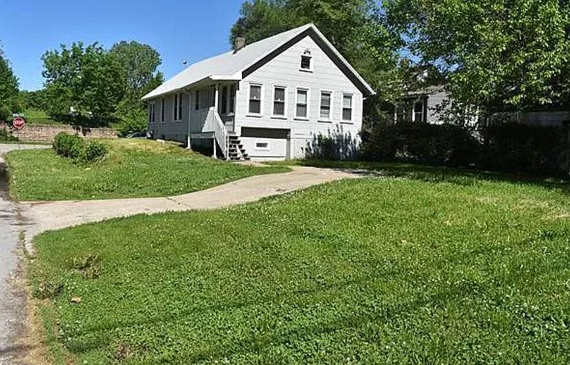 1st image of 6945 Chestnut Ave