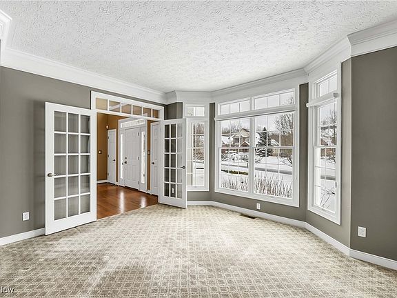 4th image of 8024 Majestic Oaks Trl