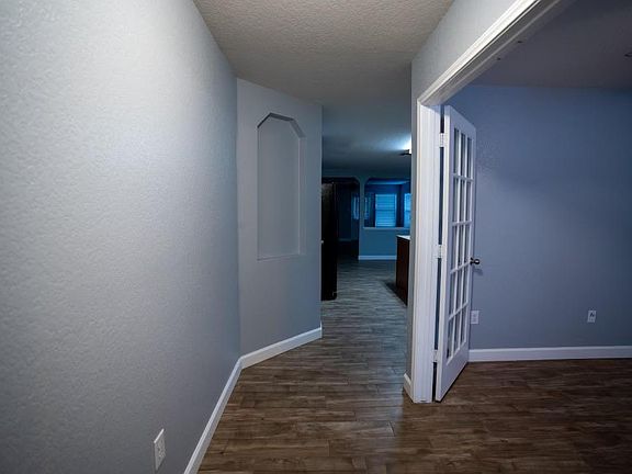2nd image of 5855 Piedmont Gln
