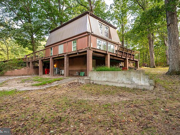 4th image of 167 Woodburn Ln