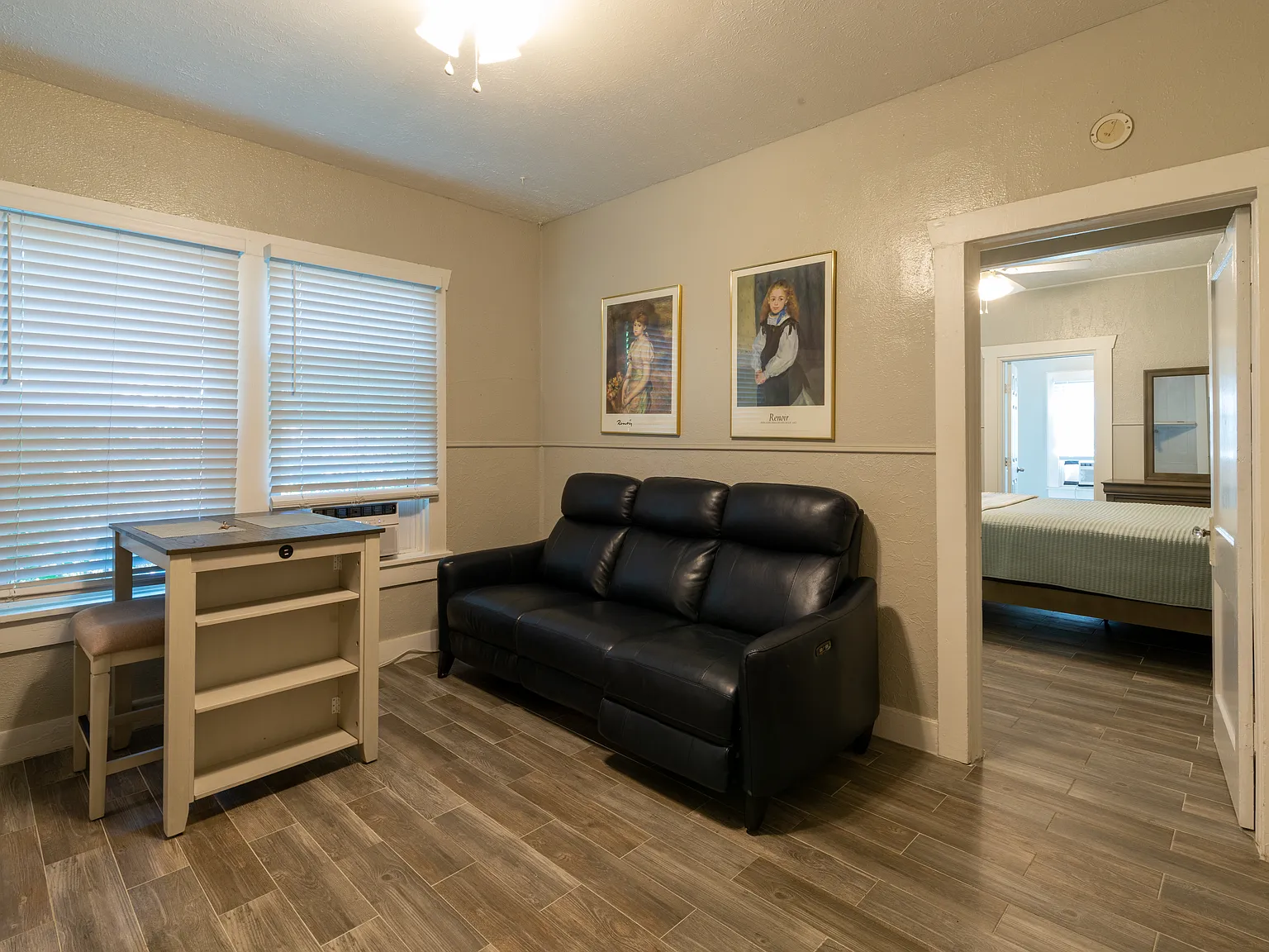 1211 Jerome St — Photo 4