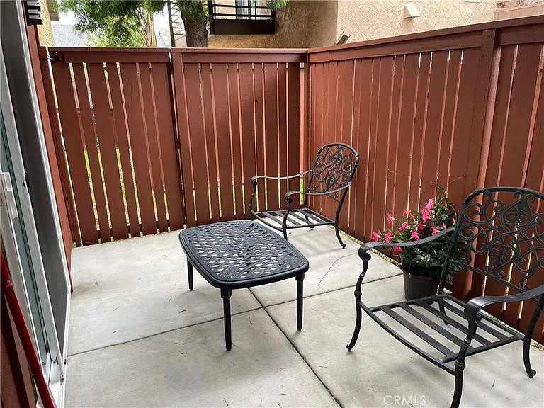 2427 Orange Ave — Photo 14