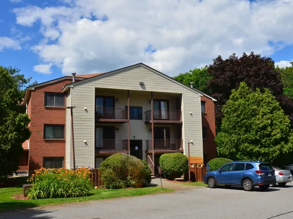 189 Littleton Rd Unit 33, Chelmsford, MA 01824