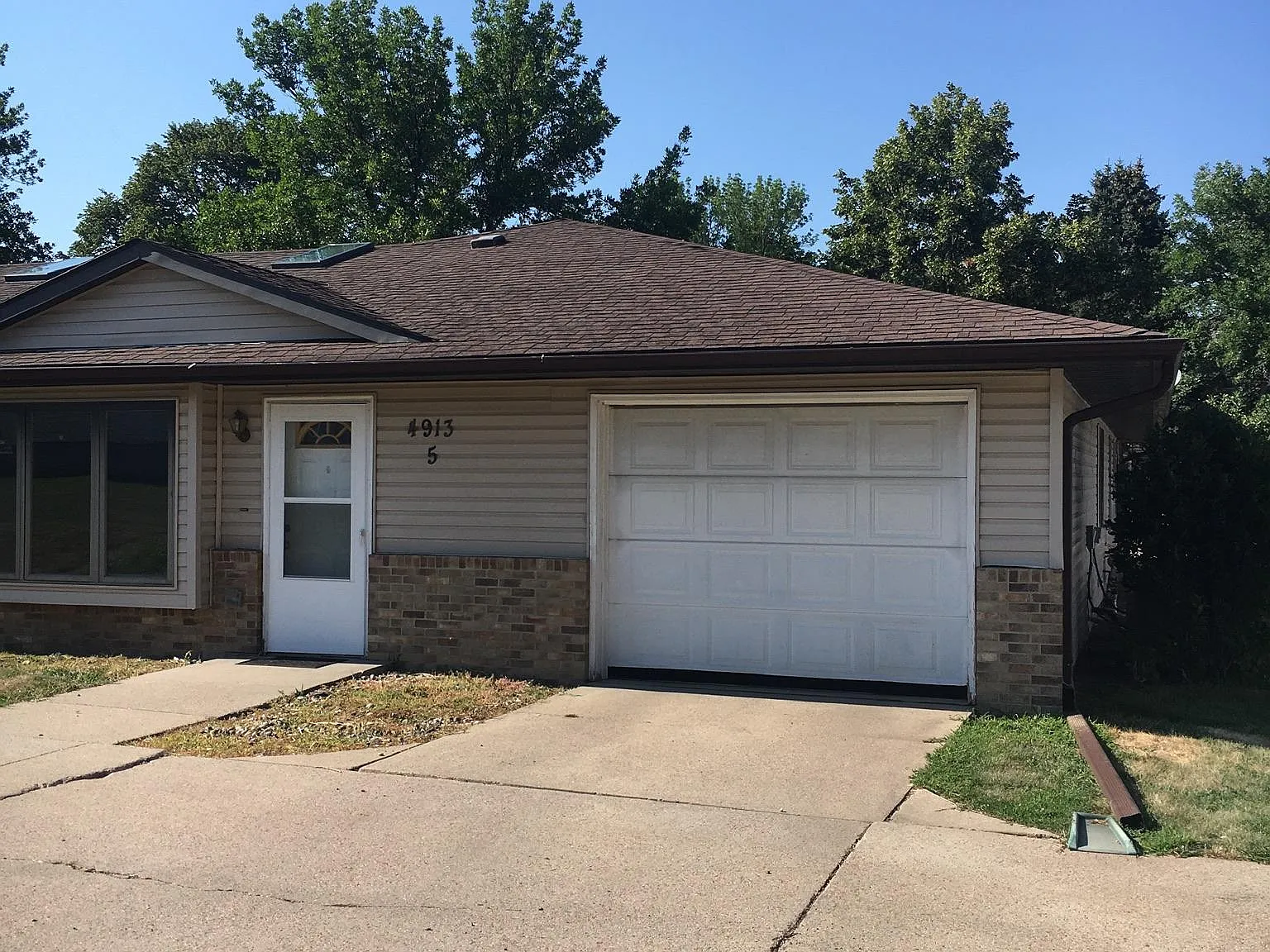 1 bed, $1,199 — Photo 2
