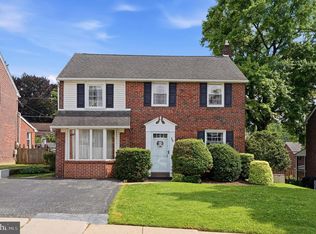 204 Flintlock Rd, Drexel Hill, PA 19026