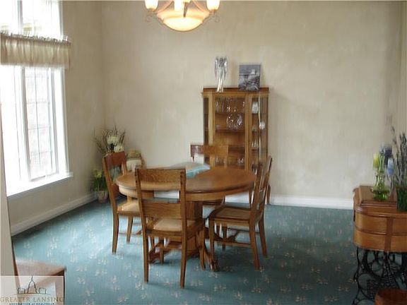 5th image of 729 Laurelwood Dr
