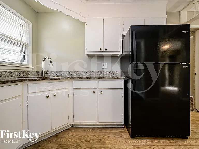 5663 Dorsey Dr — Photo 7