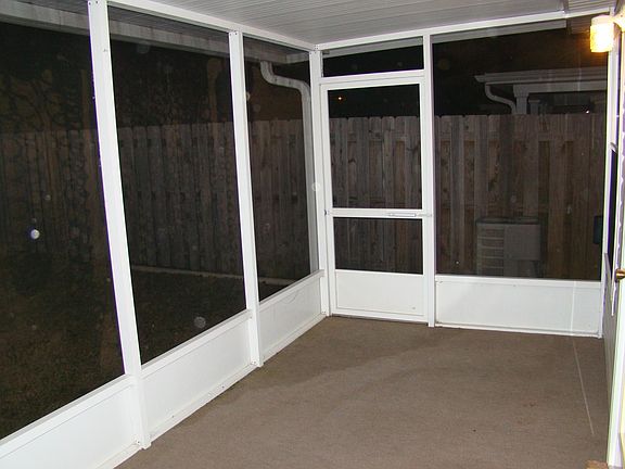 4th image of 2336 Trailwood Dr