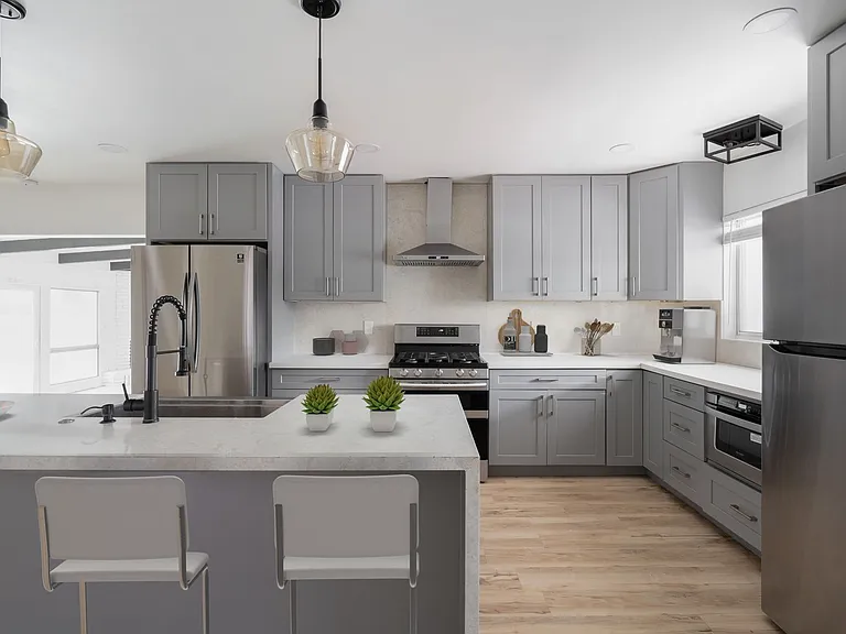 5510 Dorothy Dr — Photo 1