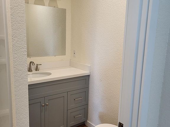 Master 3/4 bath