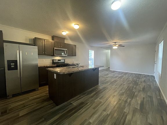 4th image of 47 Bluebird Hill Dr #98