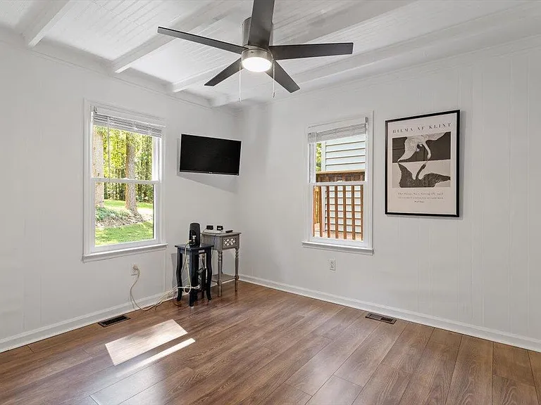 2129 Kelly Rd — Photo 27