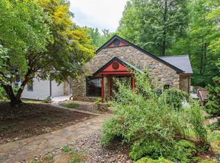 1091 Tilman Rd, Charlottesville, VA 22901