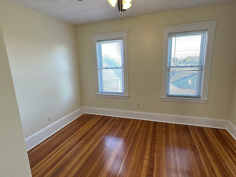 35 George St #3 — Photo 19
