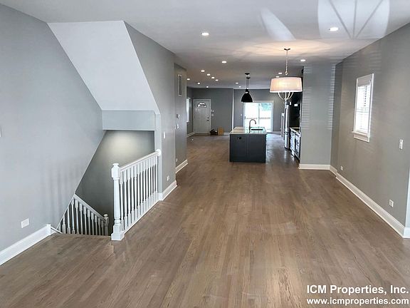 2nd image of 2444 N Southport Ave #1F