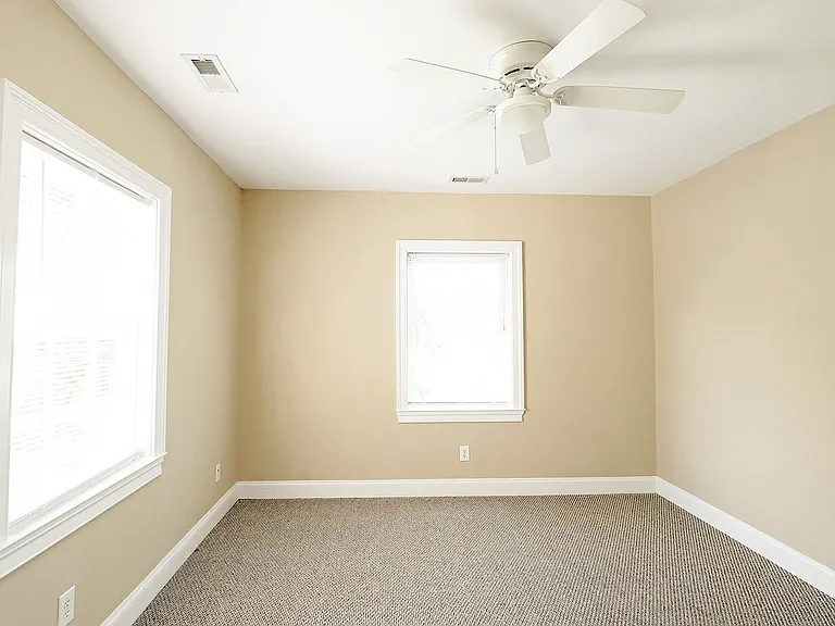 103 Linden St — Photo 18