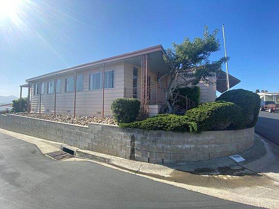 3rd image of 3535 Linda Vista Dr Space 159