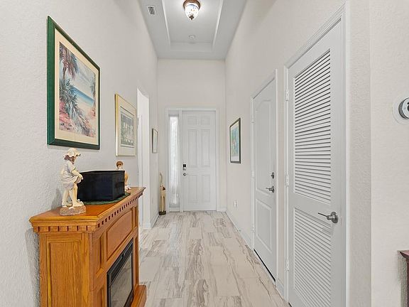 2nd image of 10060 Verona Manor