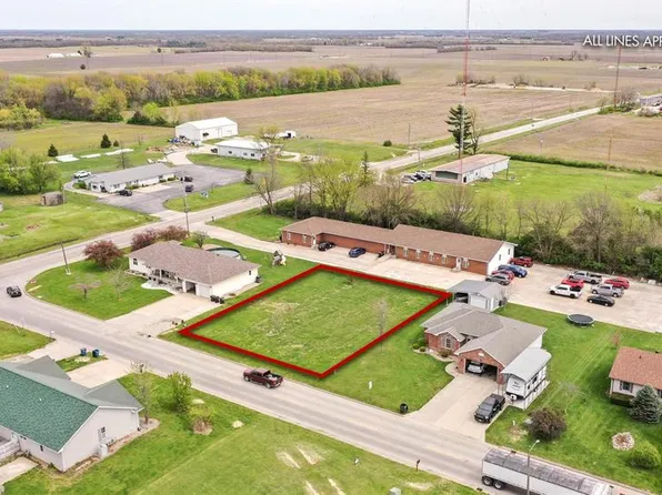 0 S June St, Jerseyville, IL 62052