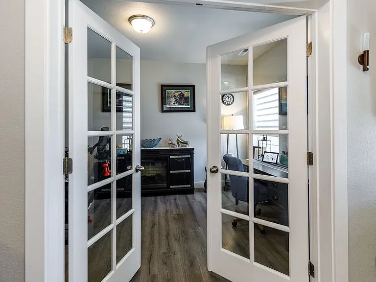 9032 Bugaboo Dr — Photo 15