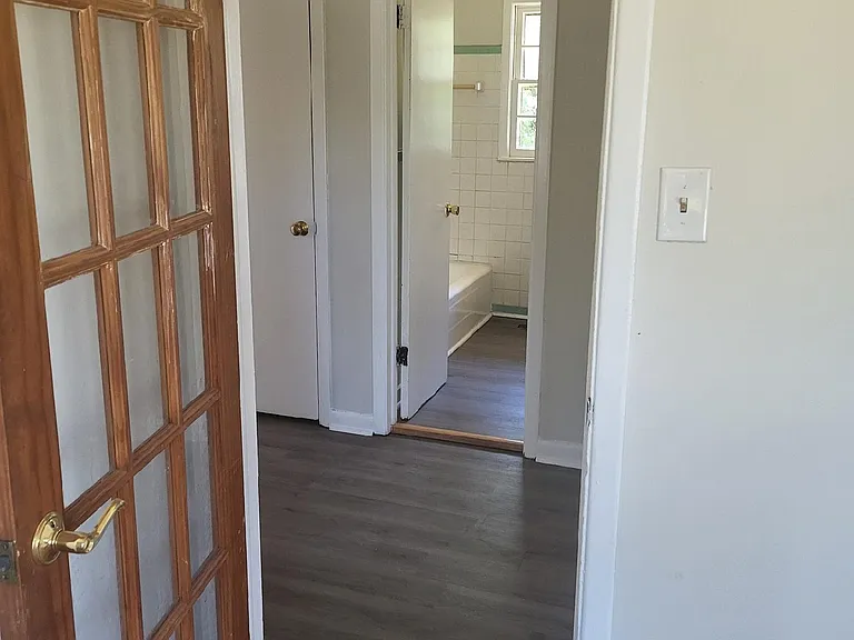 3813 Wyatt St — Photo 7