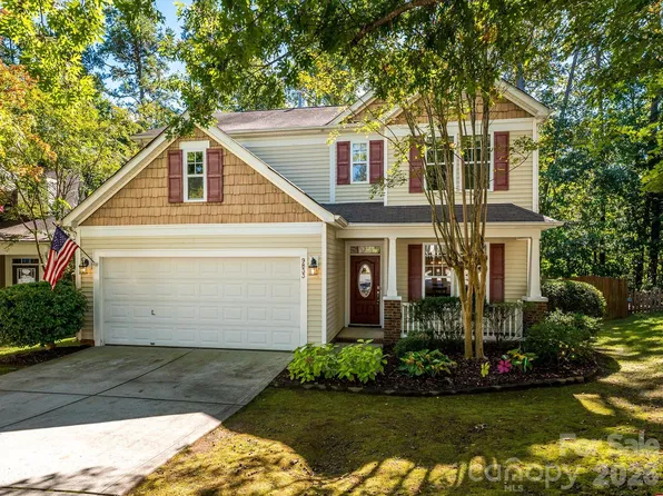 9833 Coatbridge Dr, Charlotte, NC 28269