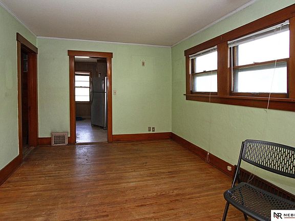 3rd image of 3819 S 46th St