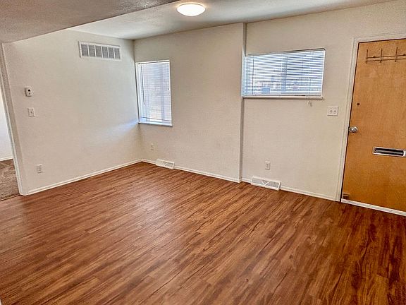 5th image of 4455 N Harlan St #E9d540579