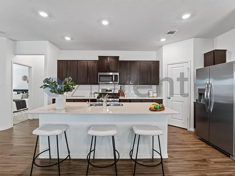 21417 Bird Wing Dr — Photo 10
